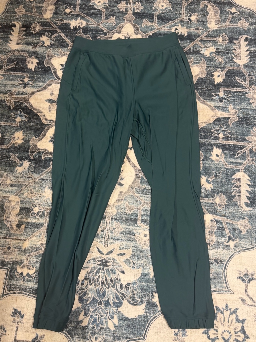 Lululemon Altered State Fleece Lined Joggers - Size 8